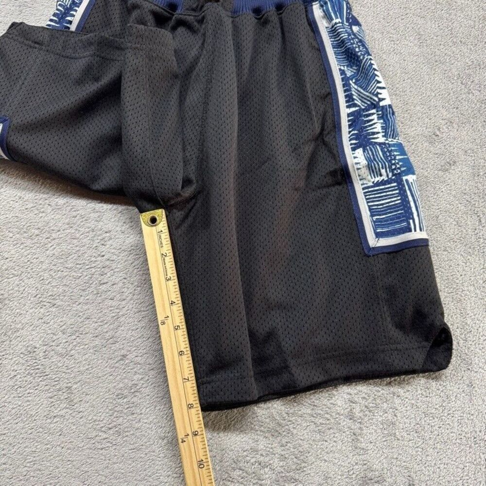 Georgetown University 95-96 Basketball Shorts Mens 36 Small Mitchell Ness - Picture 6 of 7
